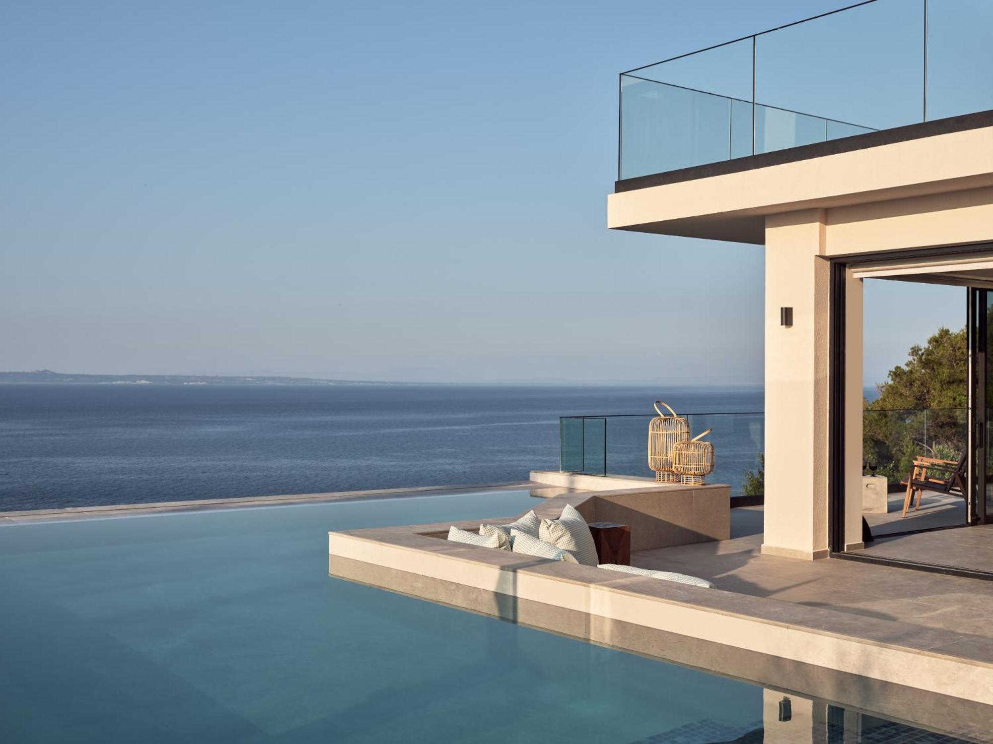 Bardo Villa, Endless Blue With Heated Pool, By Thinkvilla * Argassi